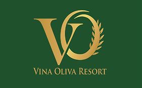 Vina Oliva Resort